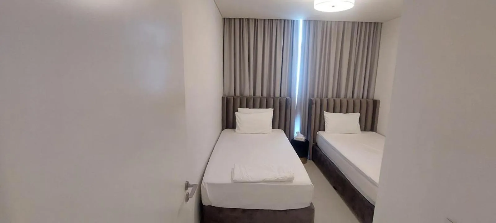 Burj Crown M Bin Rasheed Family Apartment In Downtown Dubai