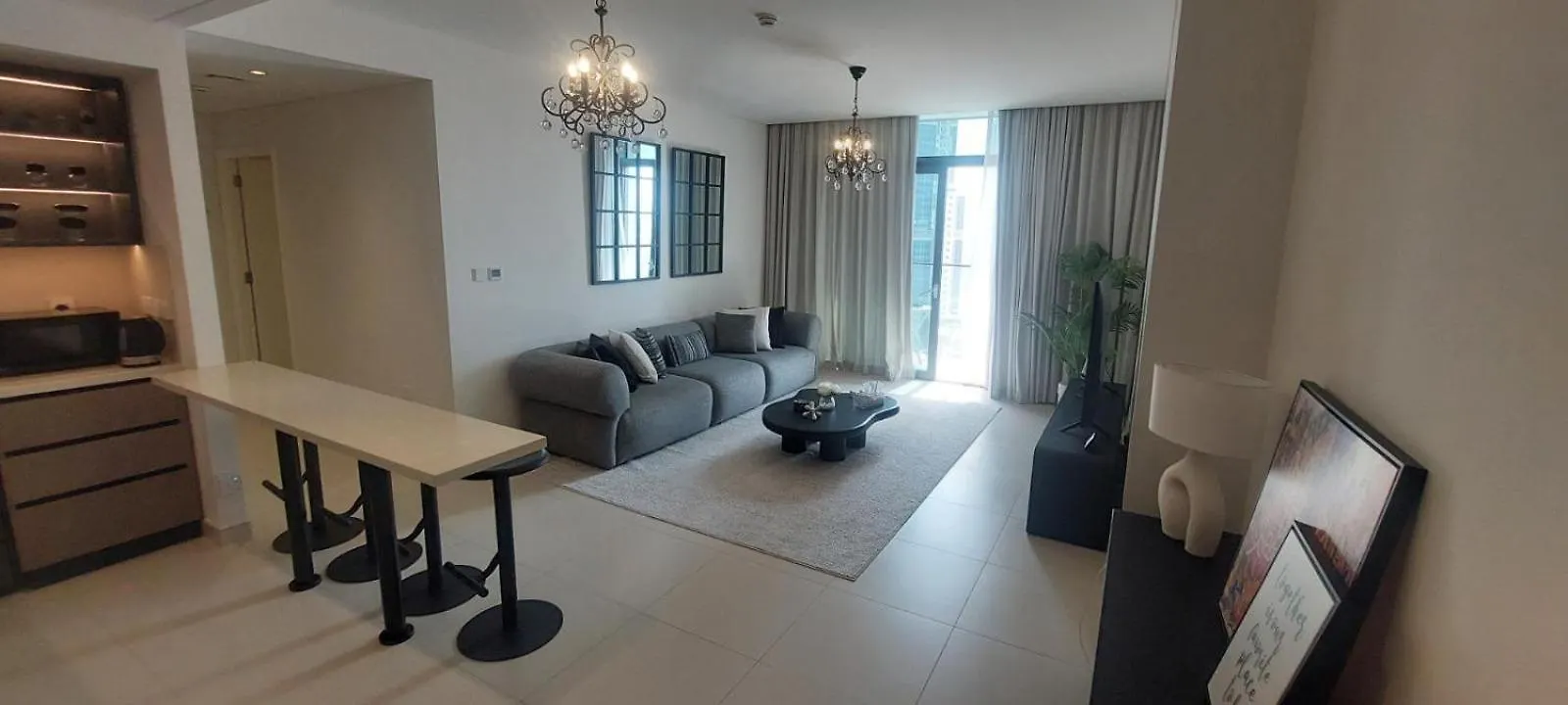 Burj Crown M Bin Rasheed Family Apartment In Downtown Dubai