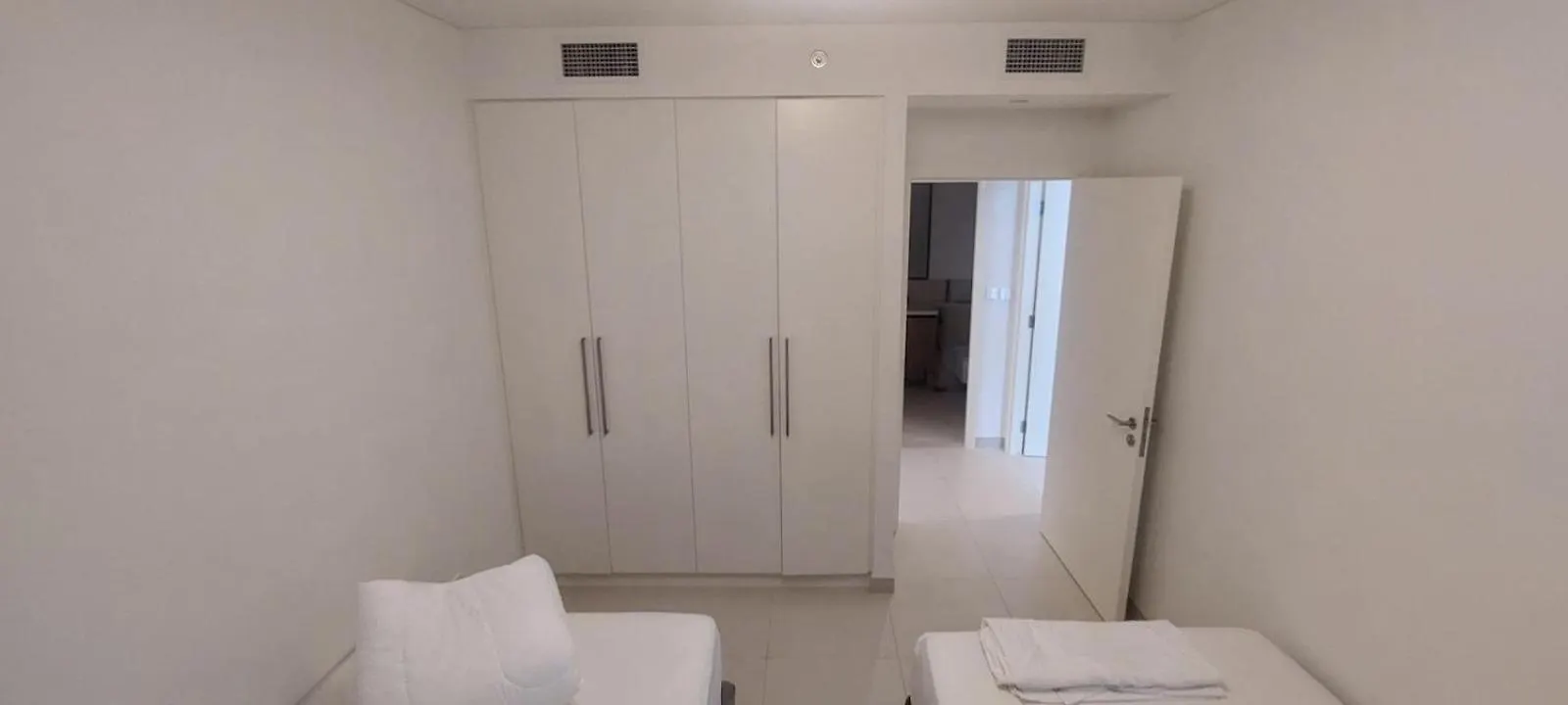 Burj Crown M Bin Rasheed Family Apartment In Downtown Dubai