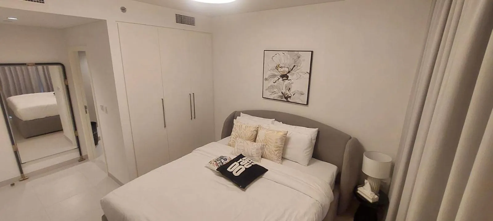 Burj Crown M Bin Rasheed Family Apartment In Downtown Dubai